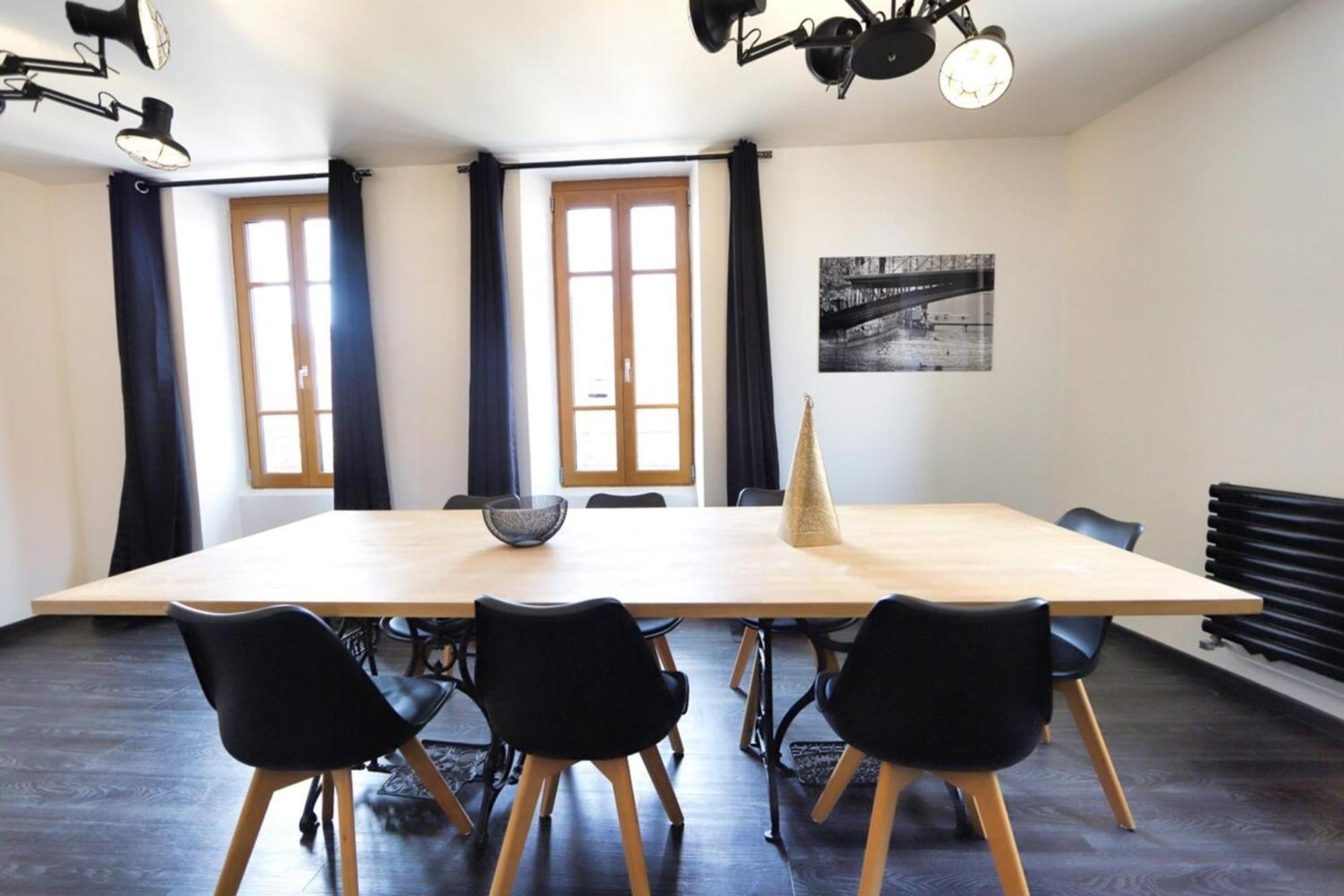 2 Bd Apartment With Sauna In The Center Of Annecy Exterior photo